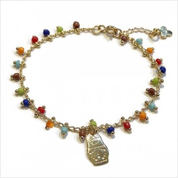 Bracelet en plaqué or sur chaine perlée multicolore et charms matrioshka - Bijoux fins et fantaisies